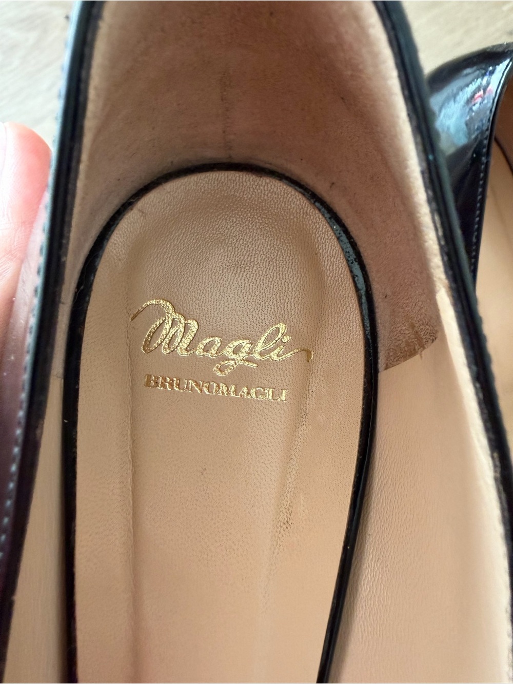 Magli Bruno Magli Black Patent Pointed-Toe Mid Heel Pump - Picture 7 of 10